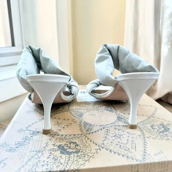 New Free People Alohas Natasha Puffy Mule Heels Sandals White US 6.5 / EUR 37 - Picture 8 of 14